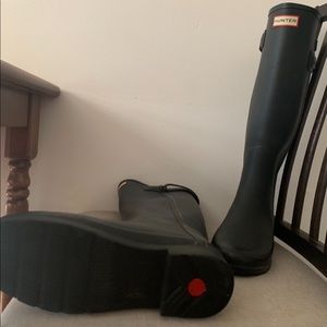 Tall Hunter Rainboots